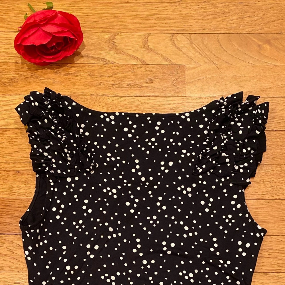 Express Ruffled Top - Picture 4 of 6